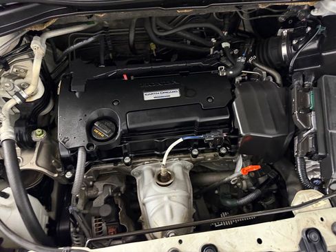 Used 2016 Honda CR-V Touring image 36