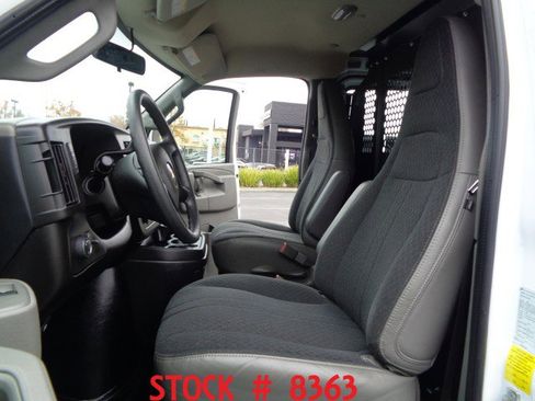 Used 2024 Chevrolet Express 2500 w/ Driver Convenience Package image 15