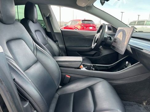 Used 2020 Tesla Model 3 Performance image 28