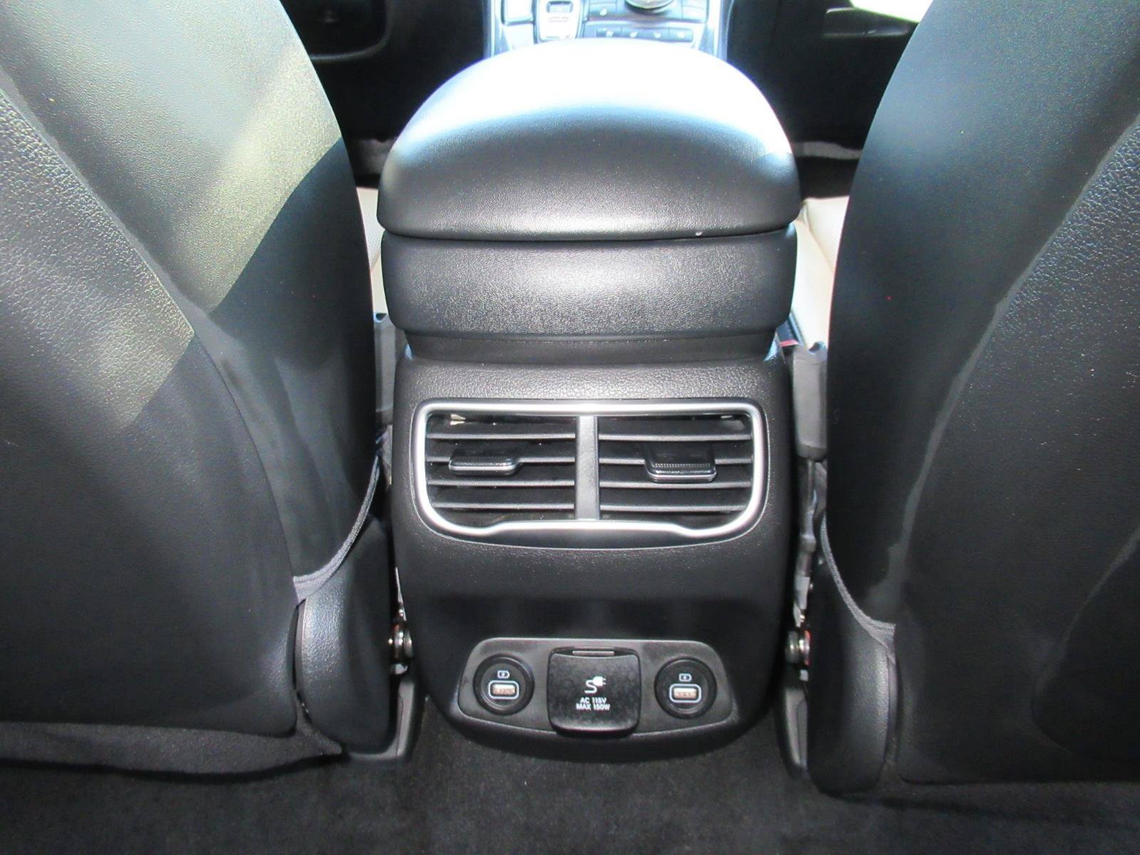 Used 2023 Hyundai Santa Fe Calligraphy AWD/4WD image 33