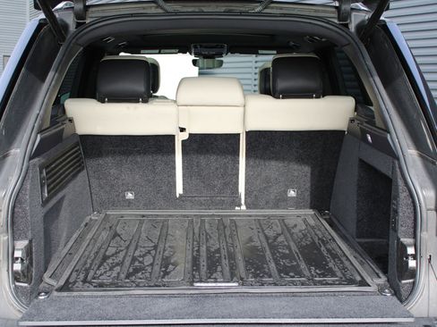 Used 2022 Land Rover Range Rover Westminster Edition image 26