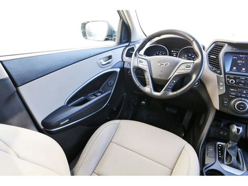 Used 2018 Hyundai Santa Fe Sport 2.0T image 8