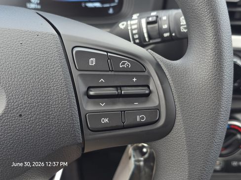 Certified 2026 Hyundai Venue SE FWD image 26