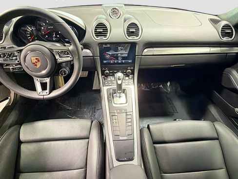 Used 2024 Porsche 718 Cayman GT4 image 16