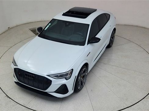 Used 2023 Audi e-tron S Prestige w/ Prestige Package image 77