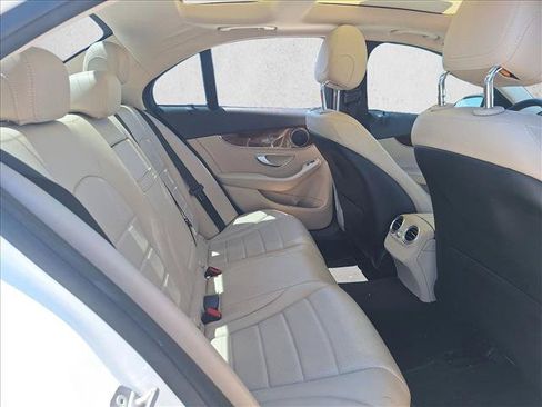 Used 2018 Mercedes-Benz C 300 Sedan image 17