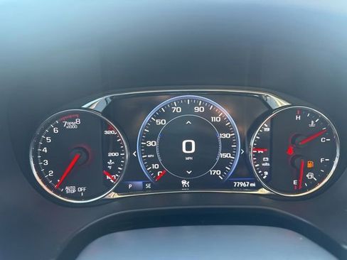 Used 2022 GMC Acadia Denali w/ Denali Ultimate Package FWD image 19