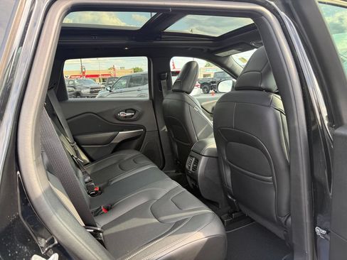 Used 2022 Jeep Compass High Altitude AWD/4WD image 18
