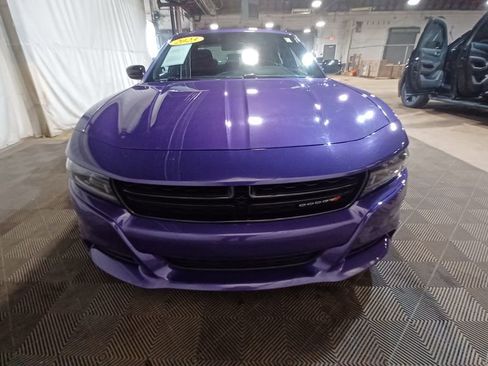 Used 2023 Dodge Charger SXT image 9