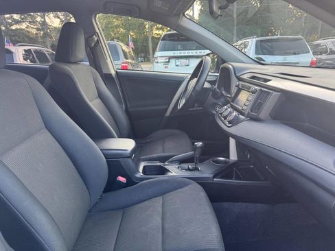 Used 2015 Toyota RAV4 LE image 13