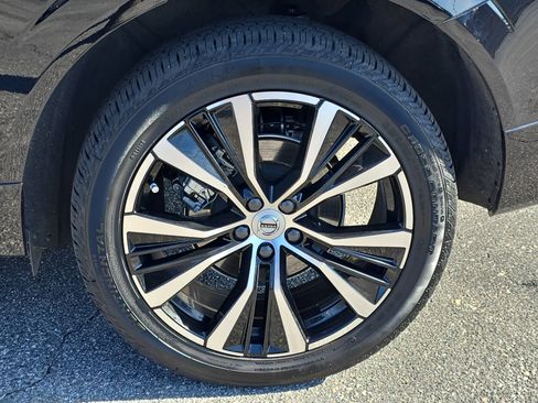 Used 2023 Volvo XC60 B5 Plus w/ Climate Package image 34