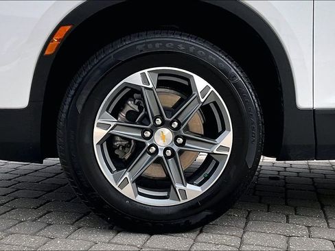 Used 2025 Chevrolet Blazer LT image 33