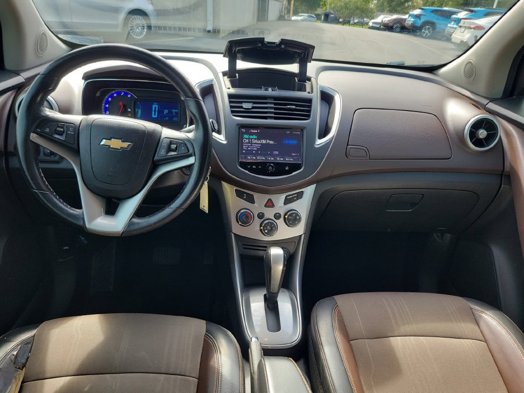 Used 2015 Chevrolet Trax LT w/ LT Plus Package FWD image 10