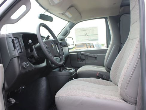 New 2026 Chevrolet Express 3500 Extended w/ Driver Convenience Package RWD image 18