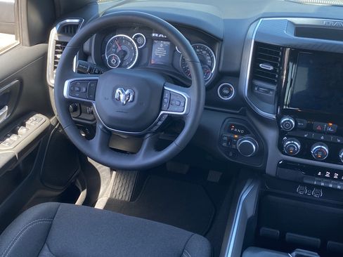 Used 2025 RAM 1500 Big Horn AWD/4WD image 12