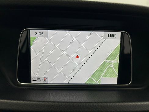 Used 2014 Mercedes-Benz E 350 4MATIC Wagon image 51