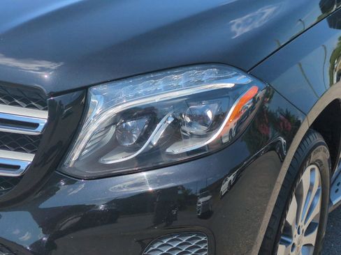 Certified 2018 Mercedes-Benz GLS 450 4MATIC image 9