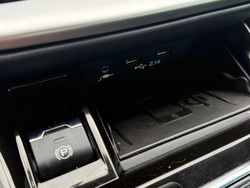 Used 2022 Subaru Legacy Premium AWD/4WD image 37