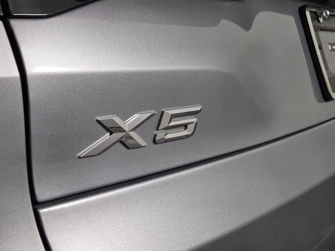 Used 2025 BMW X5 sDrive40i w/ Premium Package RWD image 29