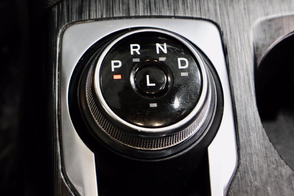 Used 2023 Ford Escape Active w/ Cold Weather Package FWD image 32