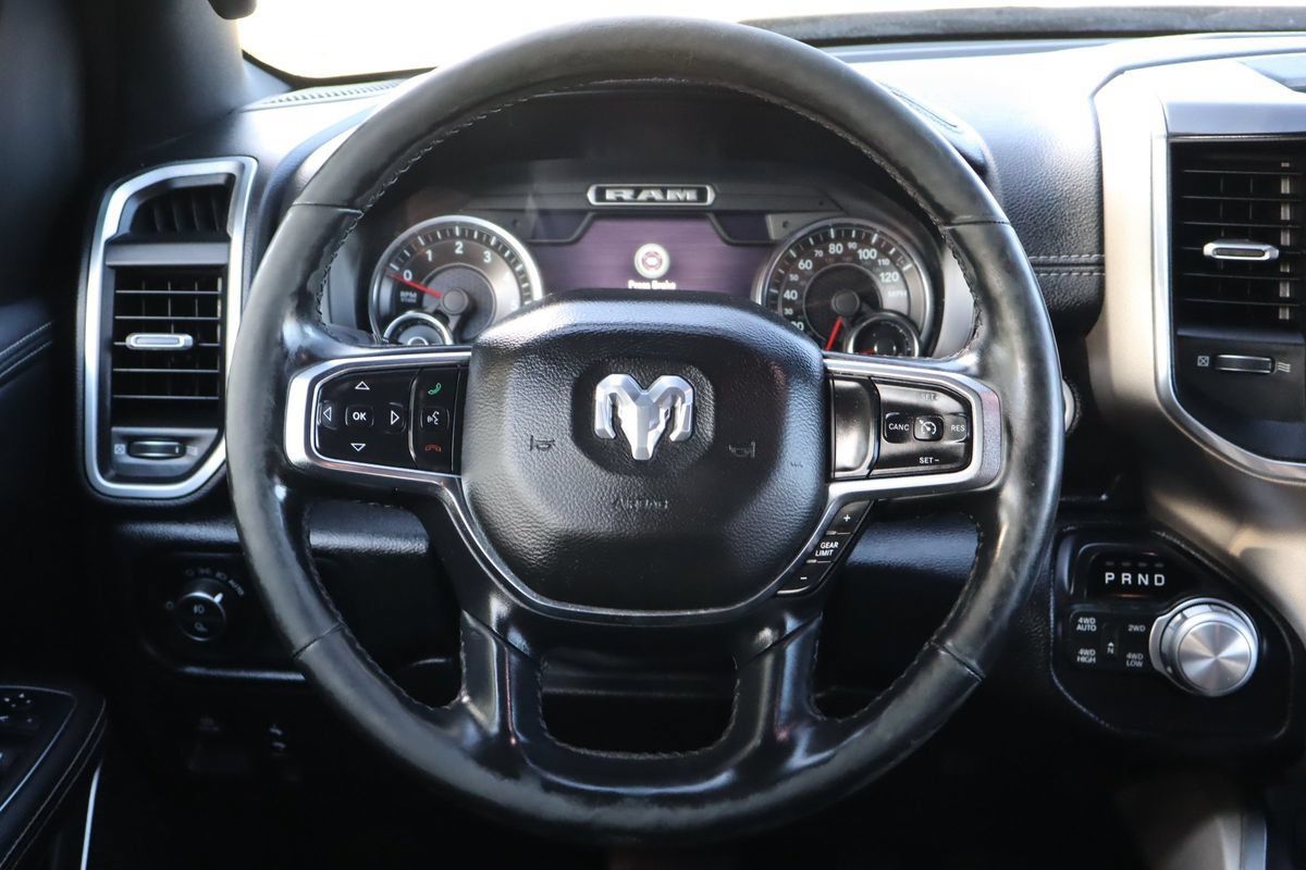 Used 2019 RAM 1500 Laramie w/ Sport Appearance Package AWD/4WD image 18