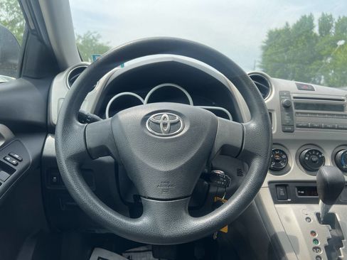 Used 2009 Toyota Matrix S AWD/4WD image 17