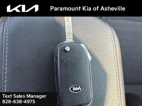 Used 2021 Kia Seltos S AWD/4WD image 28