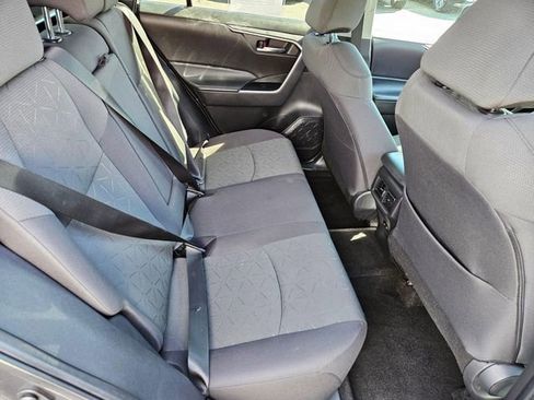 Used 2024 Toyota RAV4 XLE image 16
