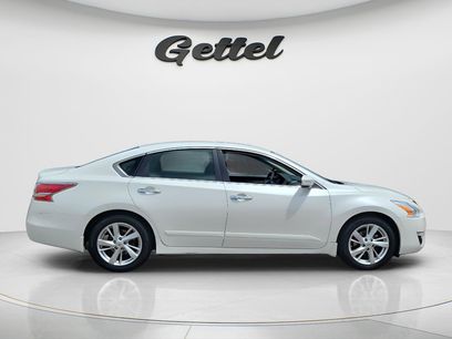 Used 2014 Nissan Altima 2.5 SV w/ Convenience Package