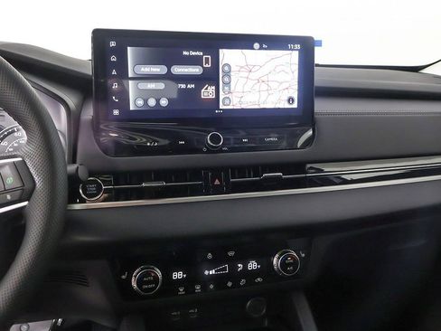New 2026 Mitsubishi Outlander AWD image 45