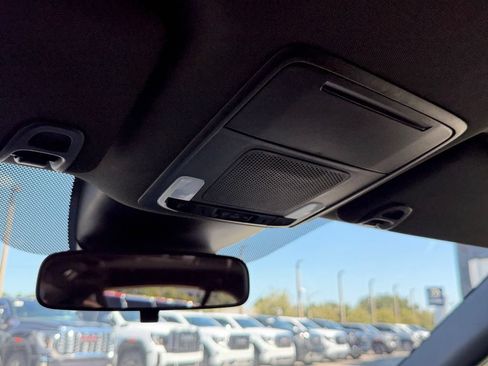Used 2023 Honda Pilot Sport image 31