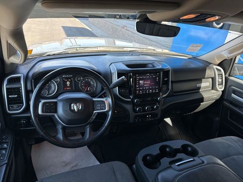 Used 2020 RAM 3500 Big Horn w/ Level 1 Equipment Group AWD/4WD image 24