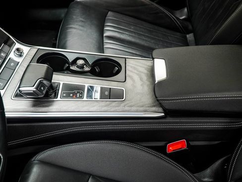 Used 2024 Audi A6 Premium Plus image 17