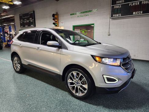 Used 2017 Ford Edge Titanium w/ Equipment Group 302A image 4