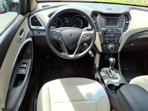Used 2017 Hyundai Santa Fe Sport AWD/4WD image 8