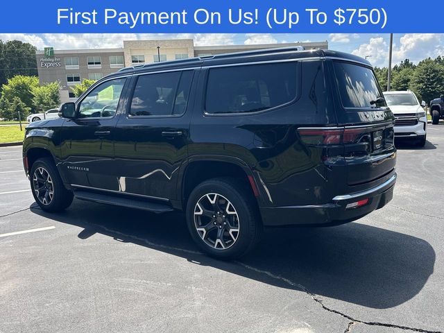 Used 2024 Jeep Wagoneer Series III AWD/4WD image 6