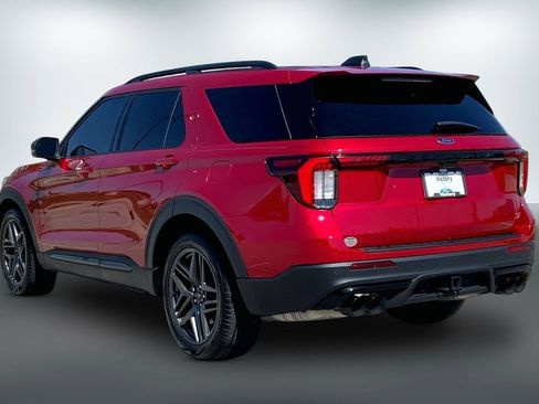 Used 2025 Ford Explorer ST w/ Sun And Sound Package AWD/4WD image 11