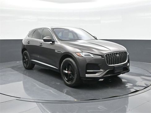 Used 2021 Jaguar F-PACE S image 22