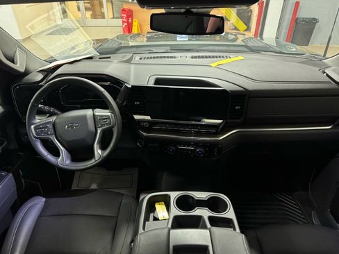 Used 2025 Chevrolet Silverado 2500 LT w/ Trail Boss Package image 14