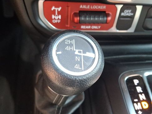 Used 2026 Jeep Wrangler Unlimited Sport AWD/4WD image 23