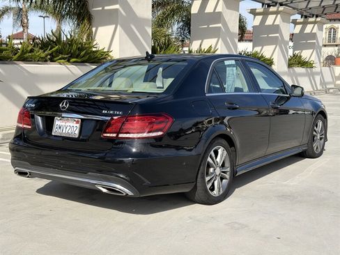 Used 2014 Mercedes-Benz E 250 BlueTEC Sedan image 7