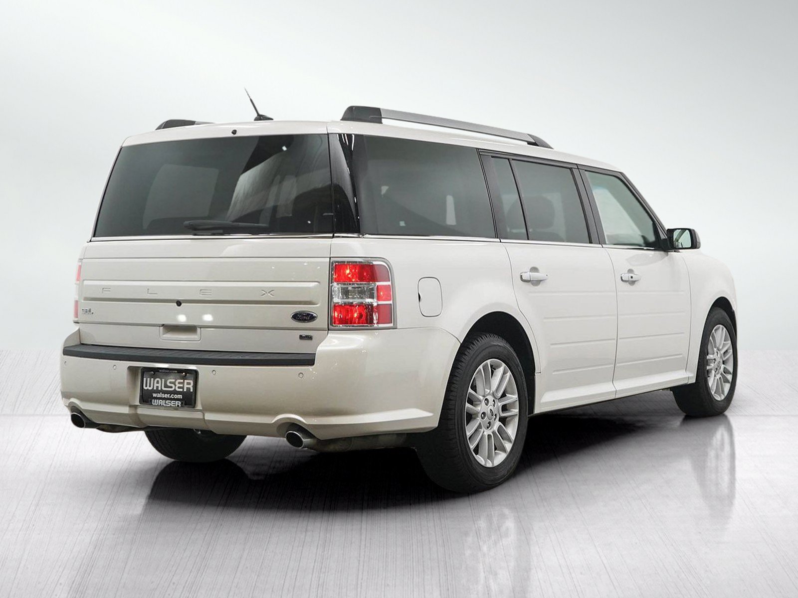 Used 2016 Ford Flex SEL w/ Equipment Group 202A AWD/4WD image 6