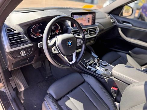 Used 2025 BMW X4 xDrive30i AWD/4WD image 13