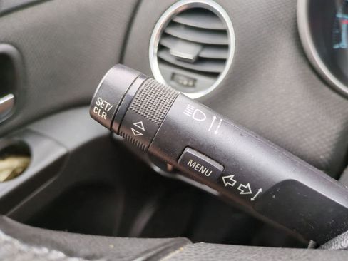 Used 2013 Chevrolet Cruze LT image 26