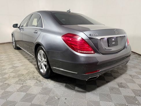 Used 2017 Mercedes-Benz S 550 4MATIC Sedan w/ Premium Package image 4