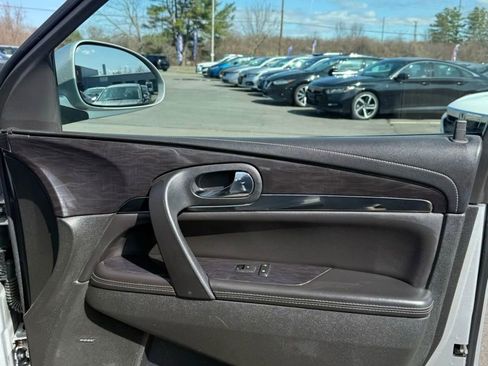 Used 2015 Buick Enclave Premium w/ Experience Buick Package image 23