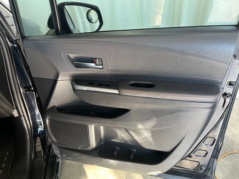 Used 2021 Toyota Sienna XSE image 11