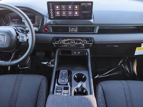 New 2026 Honda Pilot Sport image 9