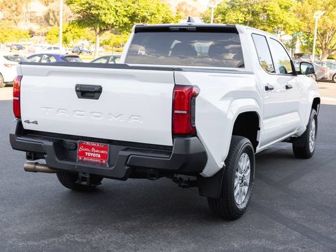 Certified 2024 Toyota Tacoma SR AWD/4WD image 5