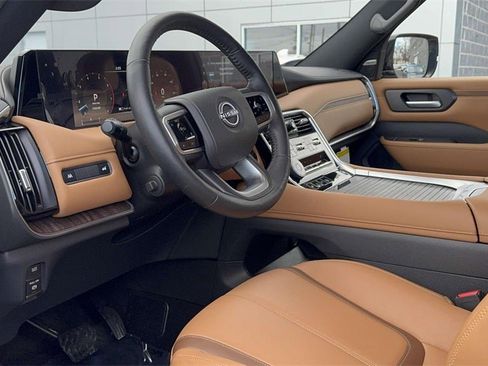 Certified 2025 Nissan Armada SL w/ Captain's Chari Seat Package image 30